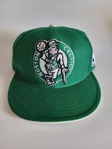 Boston Celtics Mitchell and Ness Men&#39;s 7 3/8 Green Fitted Hat - $21.62