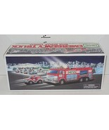 2005 Hess Gasoline Emergency TRUCK Lights and Sounds NIB New In BOX - £37.59 GBP