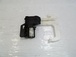 Mercedes W209 CLK55 motor headrest, left or right, front, 2039700126 - $22.49