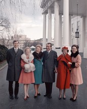 President Richard Nixon with family and Mamie Eisenhower White House Photo Print - £6.90 GBP+