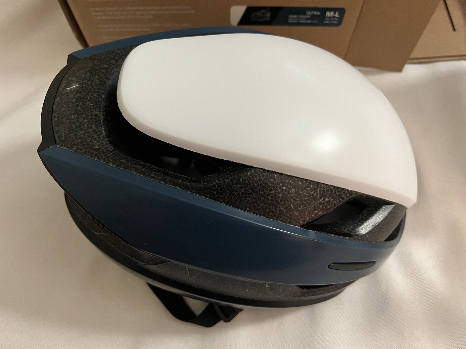 Primary image for Lumos Ultra Helmet, Deep Blue M/L with Remote 