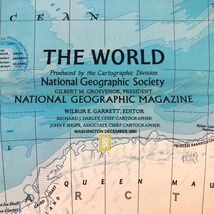 1981-12 December THE WORLD &amp; WORLD OCEAN FLOOR National Geographic Map - $107.91 MXN