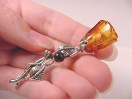 (P-735) Orange AMBER carved ROSE bud 925 Sterling SILVER Lapel PIN brooch Poland - £48.42 GBP