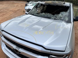 Hood Classic Style Fits 16-19 SILVERADO 1500 PICKUP 104814391 - $5,559.86 MXN