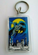 Batman Flying Moon Keychain 1989 Original Licensed Official DC Comics Button Up - £7.83 GBP