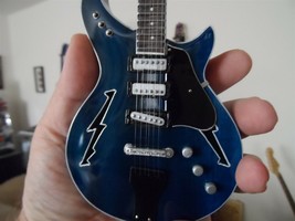 Bob Weir (Grateful Tot) - Modulus Blue Screws 1:4 Scale Replica Guitar ~-
sho... - £22.97 GBP