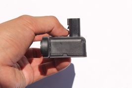 2010-2013 CHEVROLET CAMARO SS YAW RATE SENSOR K2842 image 3