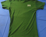GREEN UNDER ARMOUR SLIMMING T SHIRT WOMENS ATHLETIC GYM WORKOUT MEDIUM - $19.43