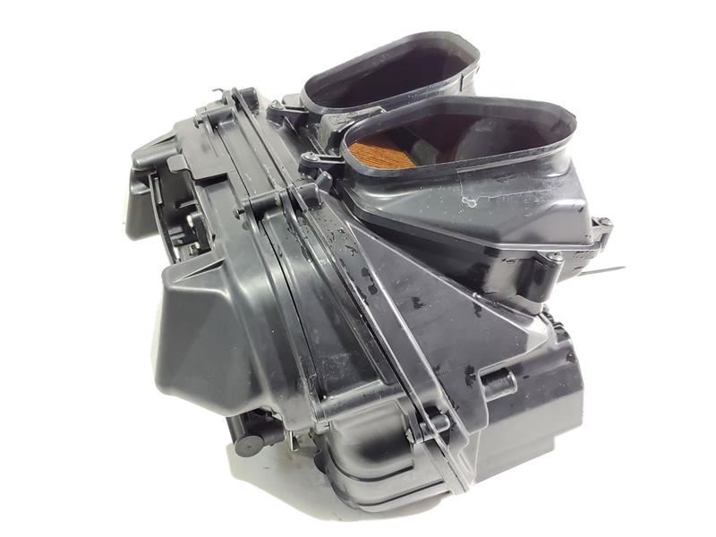 Airbox + Fuel Injectors PN 17220-MFJ-D00 OEM 08 22 Honda Motorcycle CBR600 Item image 6