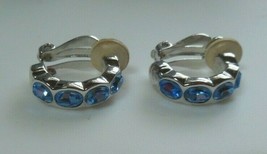 Vintage SWAROVSKI Swan Logo Blue Crystal Clip-on Earrings - £35.04 GBP