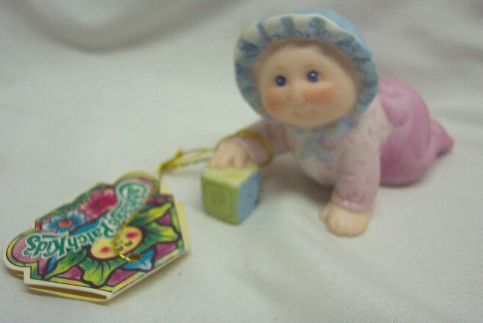 VINTAGE 1984 CABBAGE PATCH KIDS BABY GIRL 3" CERAMIC FIGURINE 1980's NEW - £14.59 GBP