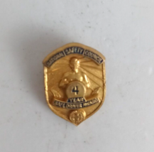 Vintage National Safety Council 4 Year Safe Driver Award Lapel Hat Pin - £4.96 GBP