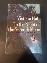 On the Night of The Seventh Moon by Victoria Holt 1972 Hardcover &amp; Dust ... - $7.70