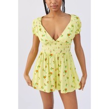 Urban Outfitters UO Laney Floral Smocked Shorts Romper Yellow Large NWT - $564.18 MXN
