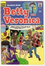 Archie&#39;s Girls Betty and Veronica #131 VINTAGE 1966 Archie Comics - $14.84