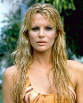 Never Say Never Again Kim Basinger 16X20 Canvas Giclee - $69.99