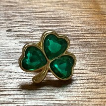 Estate Small Goldtone Shamrock w Green Plastic Heart Cabs St. Patty’s Day Holida - £6.84 GBP