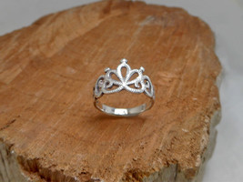 Textured Princess Crown Ring 925 Sterling Silver, Handmade Women Tiara Ring - £42.35 GBP