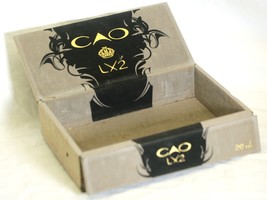 CAO LX2 Fabrica De Tabacos Felt Covered Wooden Cigar Box - $12.86