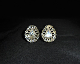 Hollycraft Rhinestone Clip On Earrings 1950s Jewelry Vintage - £35.20 GBP