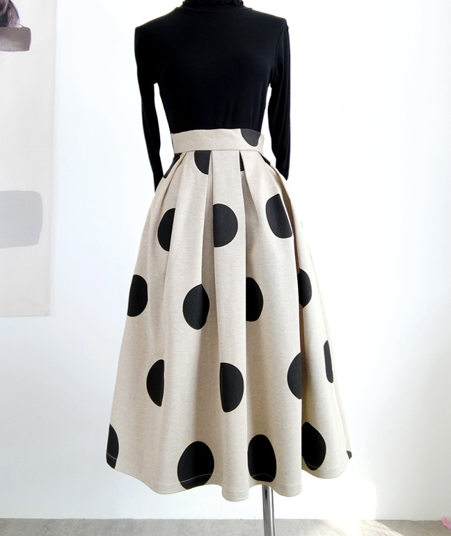 Autumn pleated skirt polka dot 2