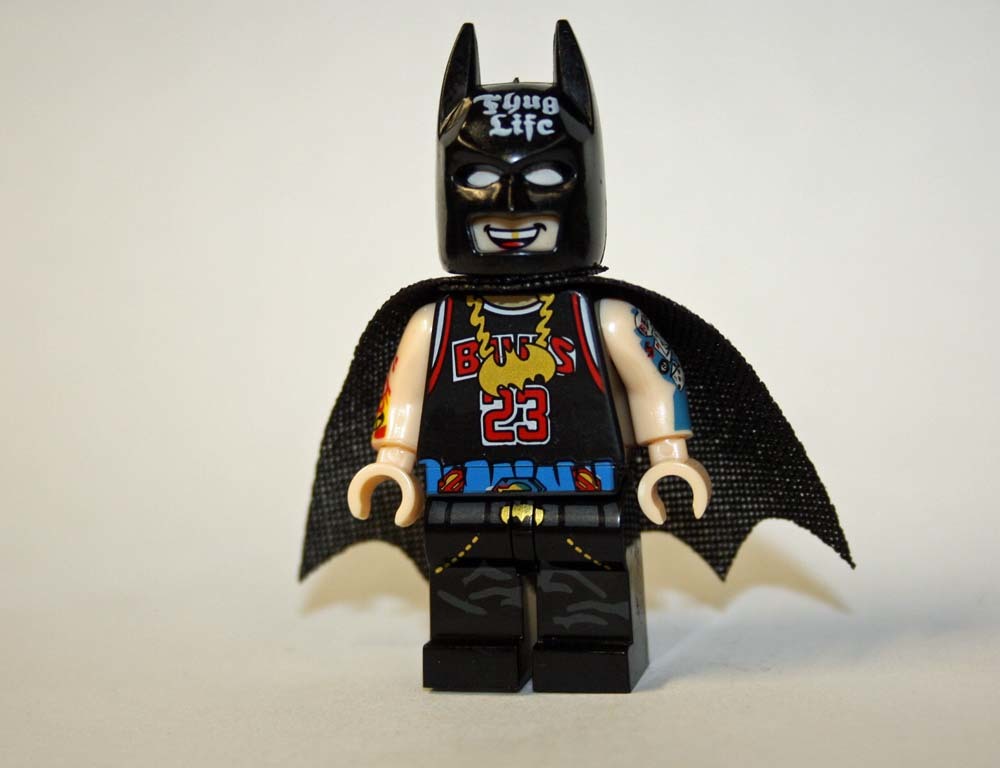 Minifigure Batman Basketball Player US Seller - $7.98