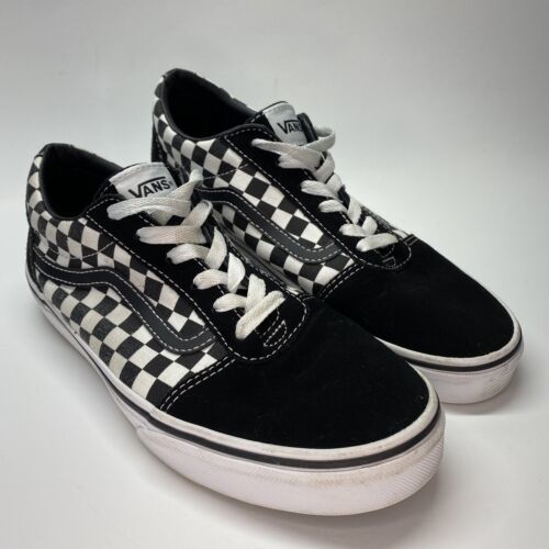 Vans Old Skool Checkered Low Tops Youth Sz 7 Black and White - £11.41 GBP