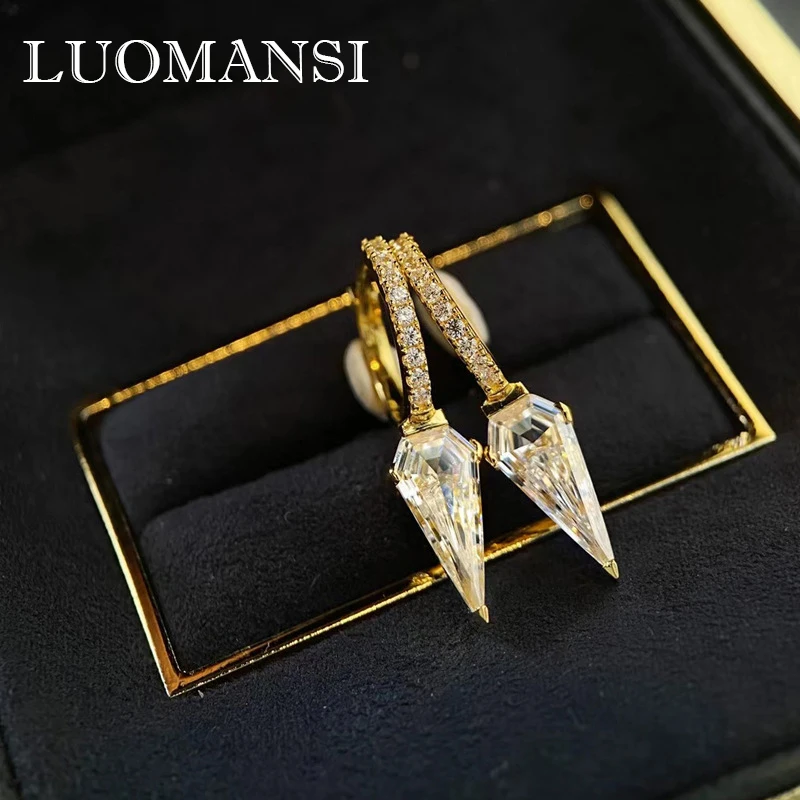 Punk Style High Carbon Diamond Earrings Super Flash Sharp Earrings Personalized  - $96.14