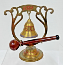 Vintage Brass Wood Small Tabletop Dinner Gong Bell Red Blue Design 4 3/4... - €25,43 EUR