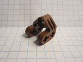 Lego Technic Part #87580: Reddish Brown- Split Perpendicular Axle/Pin Connector - £0.23 GBP