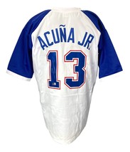 Ronald Acuna Jr Firmado a Medida Blanco Retroceso Estilo Profesional Béisbol - £132.21 GBP