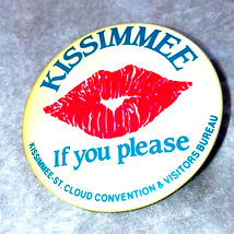 1950s vintage kiss me if you please pin back button - £16.61 GBP