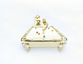 AJC Co. Gold - Plated Billiards Pin Brooch - £7.99 GBP