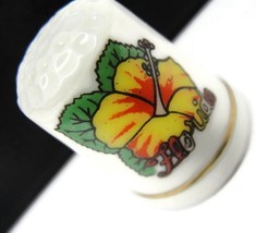 Hawaii Hibiscus Flower White Porcelain / Ceramic Thimble Vtg Gold Trimmed Band - £16.25 GBP