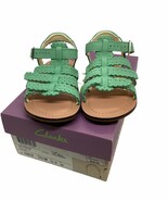 Clarks Green Leather Girls Sandals Sz 10.5 #25619 - $24.00