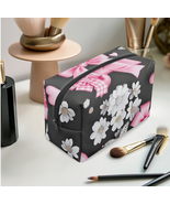 Leather Essentials Make up Bag | Pink Bows or Black Camouflage | Free Ship - $486.04 MXN