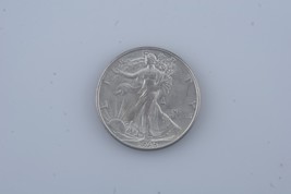 1945 Passeggio Libertà Mezzo Dollaro - $49.62