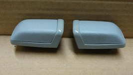 97-01 CRV/ 94-01 INTEGRA Interior Roof Grab Handle End Cap Cover OEM 2PC... - $427.23 MXN
