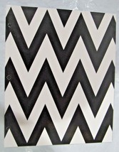SINGLE ZigZag Black and White 2-Pocket Paper Folder 8.5″x11″ by Avery - $2.49