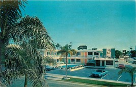 Chrome FL Postcard I466 Downtown Sarasota Travelodge Route 41 Pool Birds Eye - £2.67 GBP