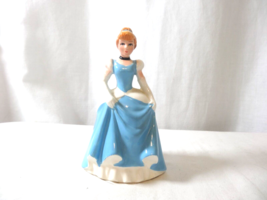 Vintage Walt Disney Productions Japan Cinderella Ceramic Porcelain Figurine - £9.94 GBP