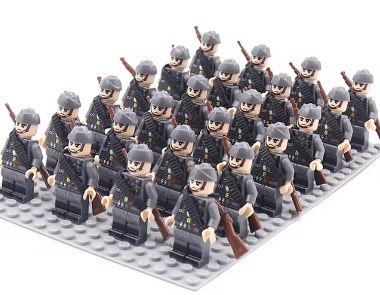 WW2 24pcs/Lot Military Soldiers Building Blocks German Army Figures Bricks Toys