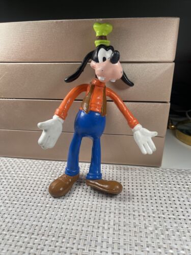 Disney Goofy  6&quot; Figure Vintage Bendable Figure Poseable - $11.30