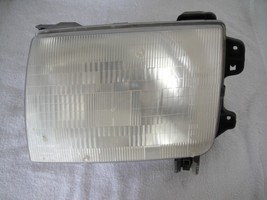 Nissan Frontier 1998-2000 LEFT/DRIVERS Side Headlight Used - £15.10 GBP