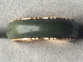 14k Pattern Yellow Gold Green Jade Eternity Band Ring Size 8 1/2 - £208.57 GBP