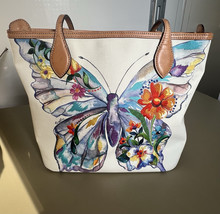 Brighton Purse Butterfly Print W/ Embroidery In Design “Never Hide Your ... - $5,131.89 MXN