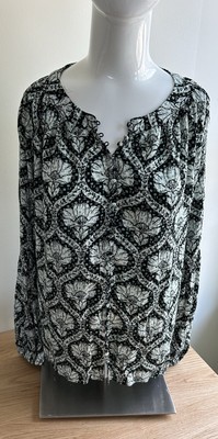 White House Black Market Long Sleeve High Low Printed Blouse Size Medium... - £20.67 GBP