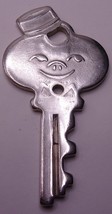 Vintage American Tourist Face 1 ½ ” Keys  #11 - $6.80 CAD