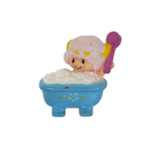 VINTAGE 1982 STRAWBERRY SHORTCAKE ANGEL CAKE BUBBLE BATH PVC MINIATURES ... - $11.40