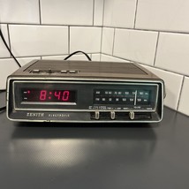 Vintage 1970s Zenith R450W AM/FM Radio Alarm Clock Solid State Electroni... - £23.15 GBP